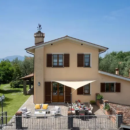 Irene 6, Emma 别墅 *